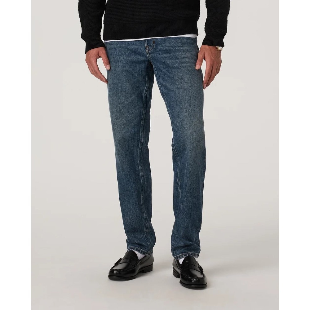 Vuori Vintage Jean Classic Fit Mens V4036 Size 36 Performance Denim Medium Wash